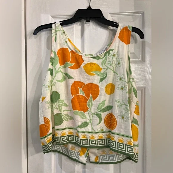 Linen tank w/buttons on the back, Size L - Picture 1 of 5